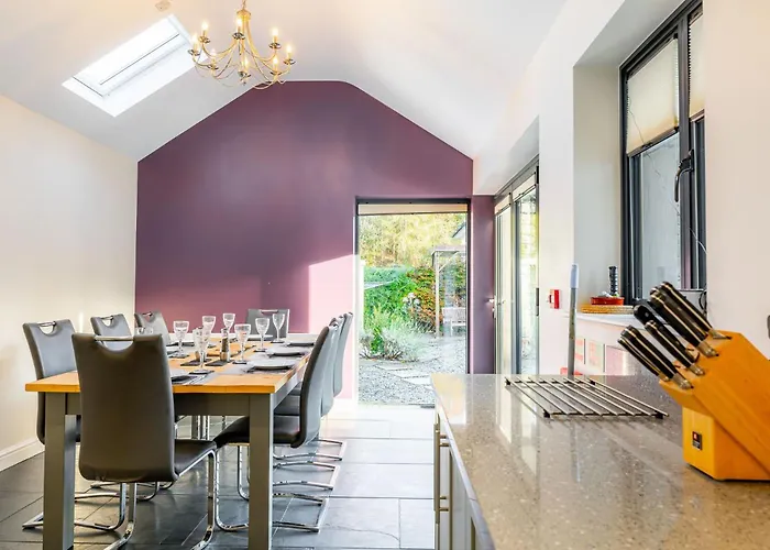 Far Nook Semesterbostad *